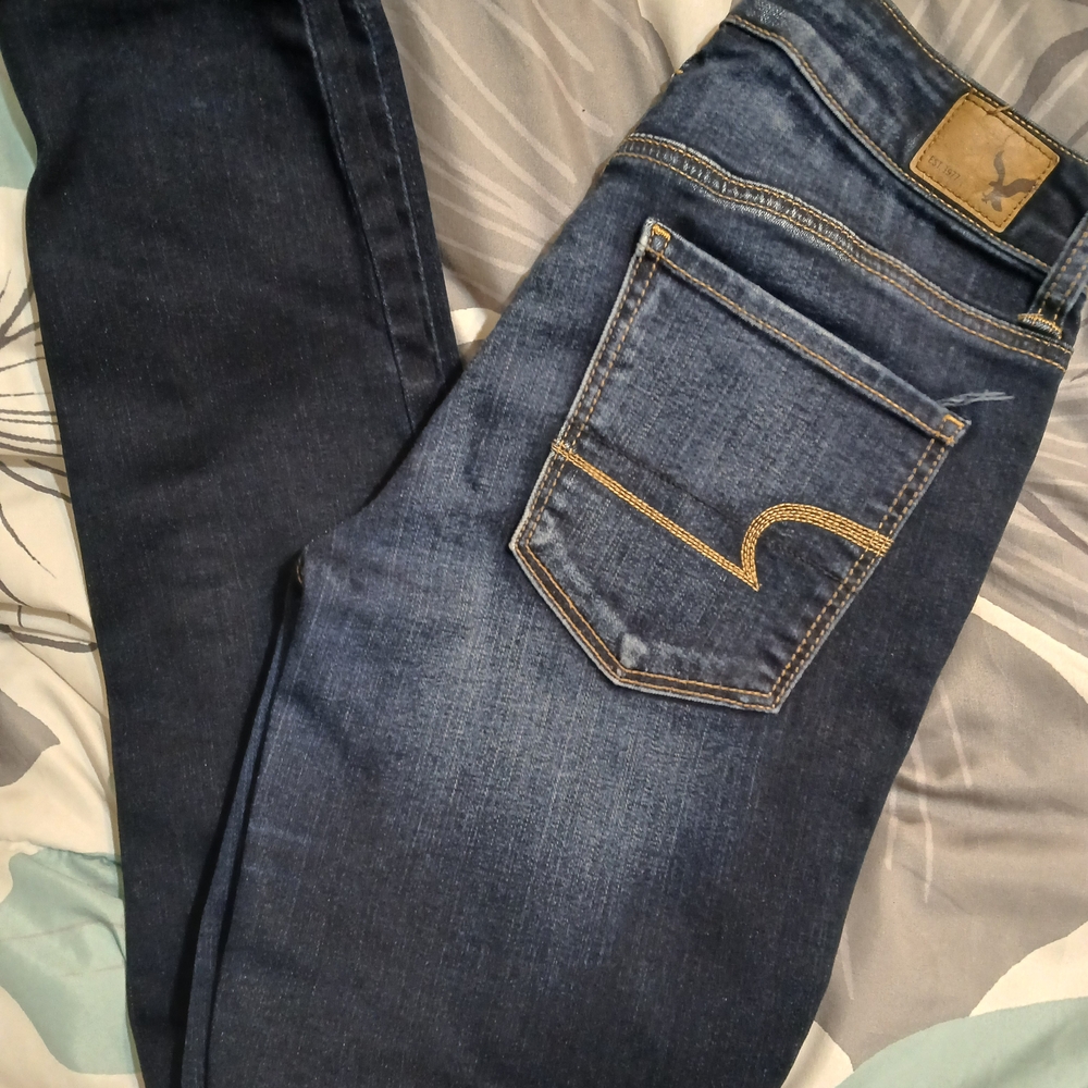 American Eagle Outfitters Blue Skinny Jeans with Tapered Fit